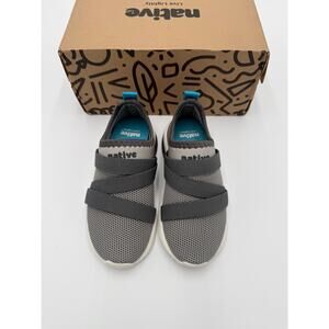 Native Child Phoenix Water Shoes - Pigeon Grey - c10